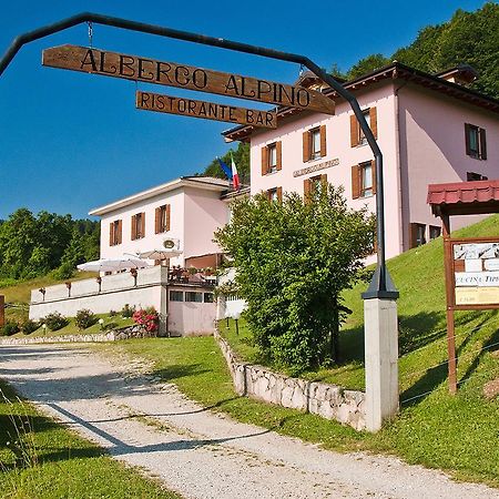 Albergo Alpino Da Tullio Авио Екстериор снимка