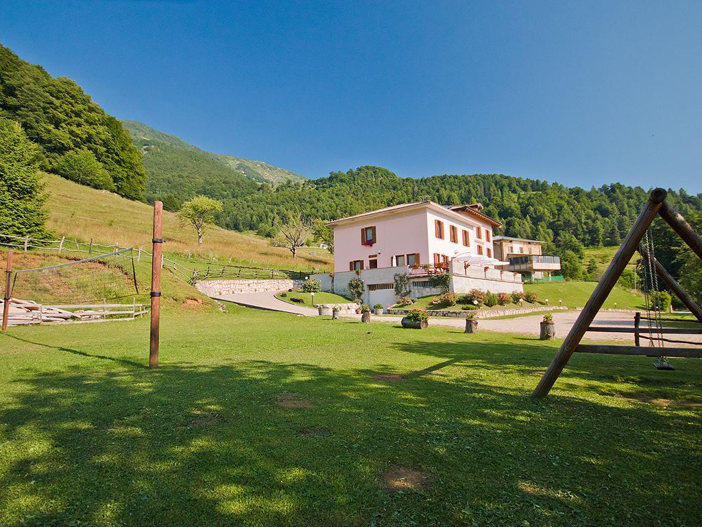 Albergo Alpino Da Tullio Авио Екстериор снимка