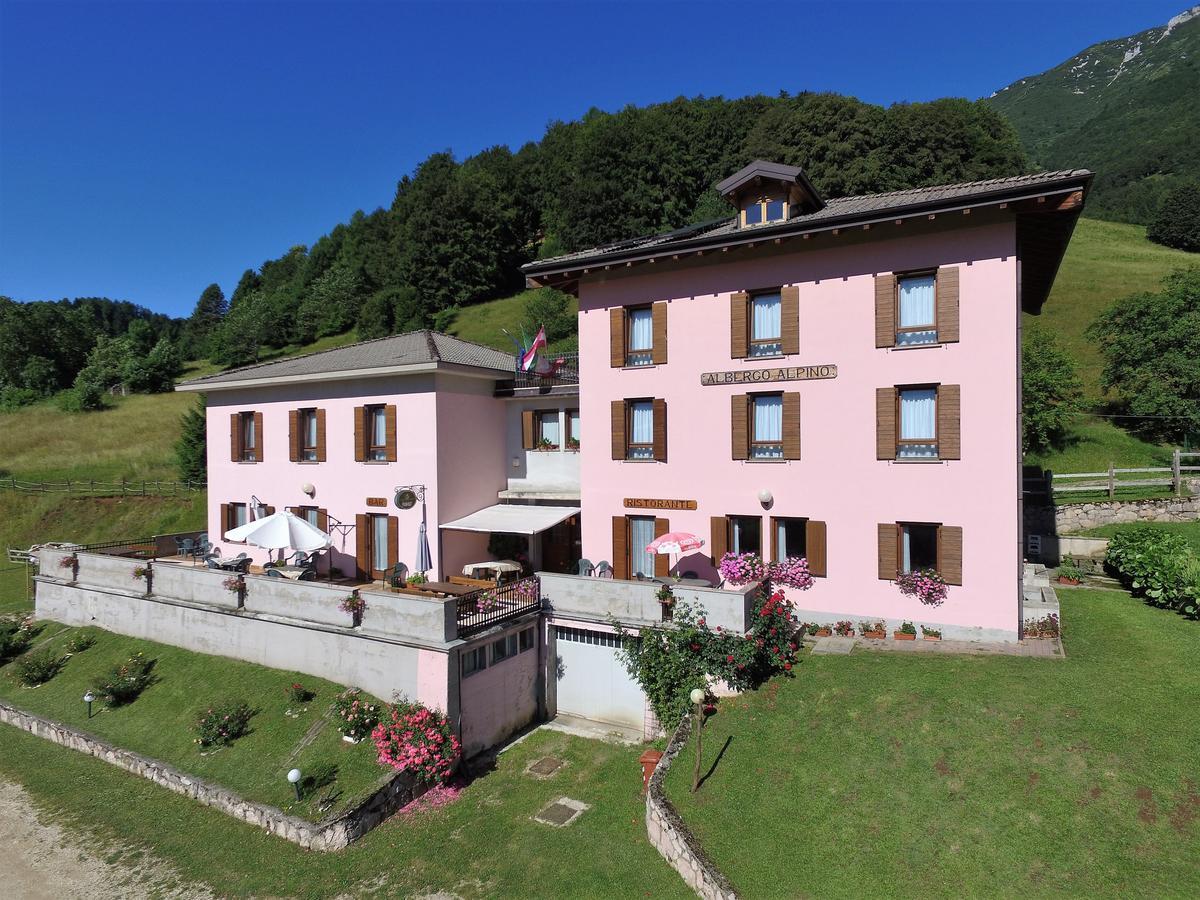 Albergo Alpino Da Tullio Авио Екстериор снимка